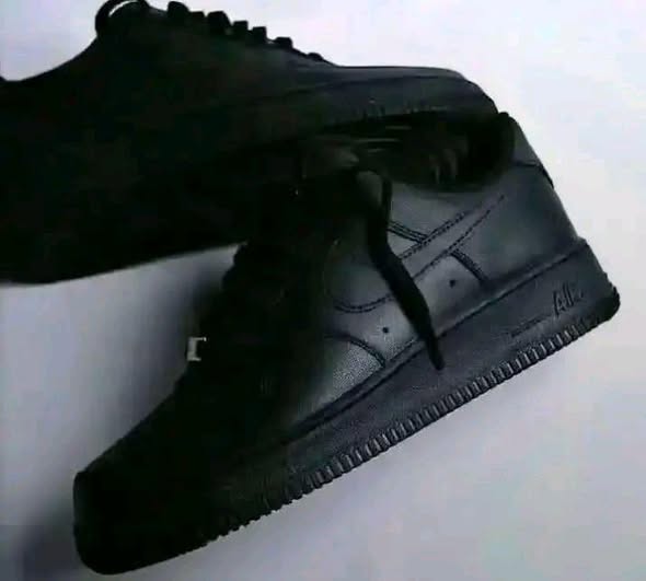 A picture of Shoes