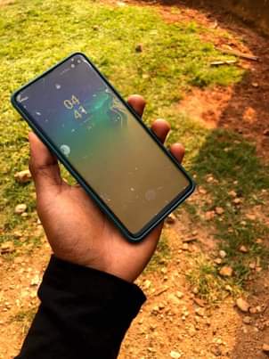 A picture of SAMSUNG GALAXY S10 PLUS