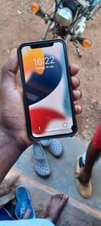 A picture of Iphone x