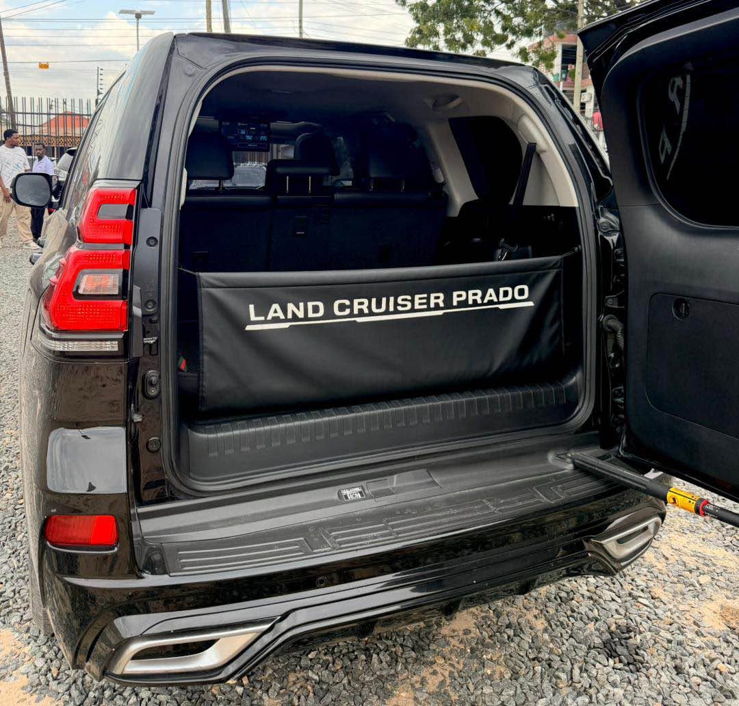 A picture of Toyota Land Cruiser PRADO PRICE BEI 145M Engine 1GD Diesel