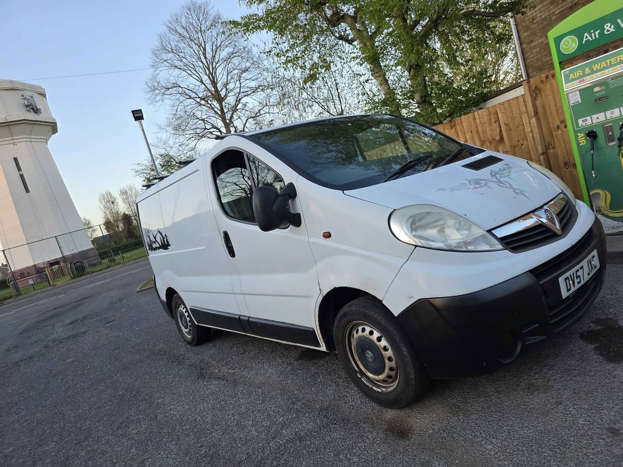 vauxhall vivaro