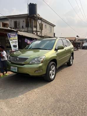 A picture of Registered 2005 Lexus RX330 Super Clean Pre owned Everything working