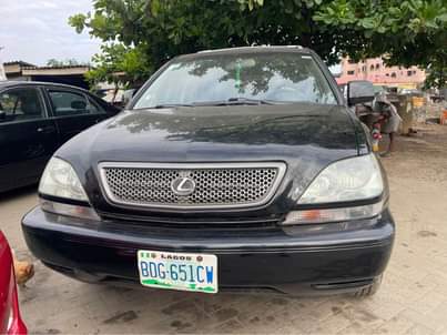 A picture of Used CLEAN RX 300