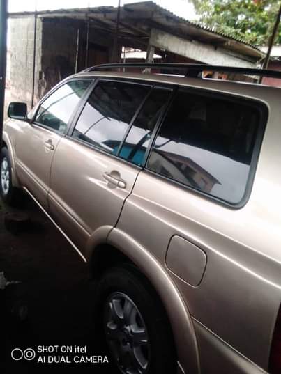 A picture of Awooo Awooo Owner need cash today engine gear a c
