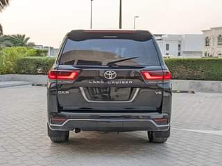A picture of TOYOTA LANDCRUISER 2011 FACELIFTED 2023