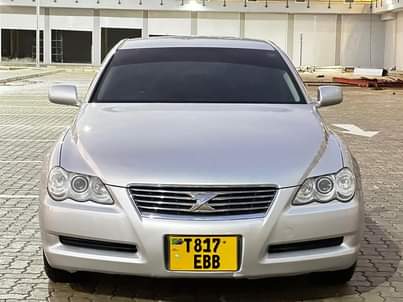 A picture of Toyota Mark X on sale EBB gari kali sanaaaaaa inamuda