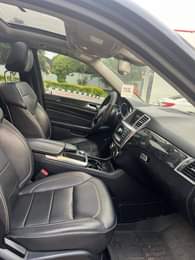A picture of Pre owned Benz ML350 2012 Panoramic roof full option Available