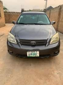 A picture of Used 05 Toyota Mayrix