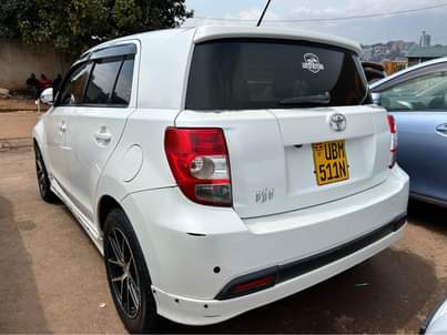 A picture of Toyota IST Model 31M 0705176582