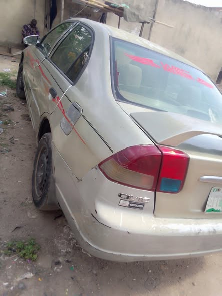 A picture of 2000 Honda civic