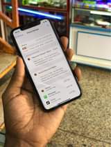 A picture of IPHONE X 256GB WITH BATTERY HEALTH 95 AT UGSHS 780000