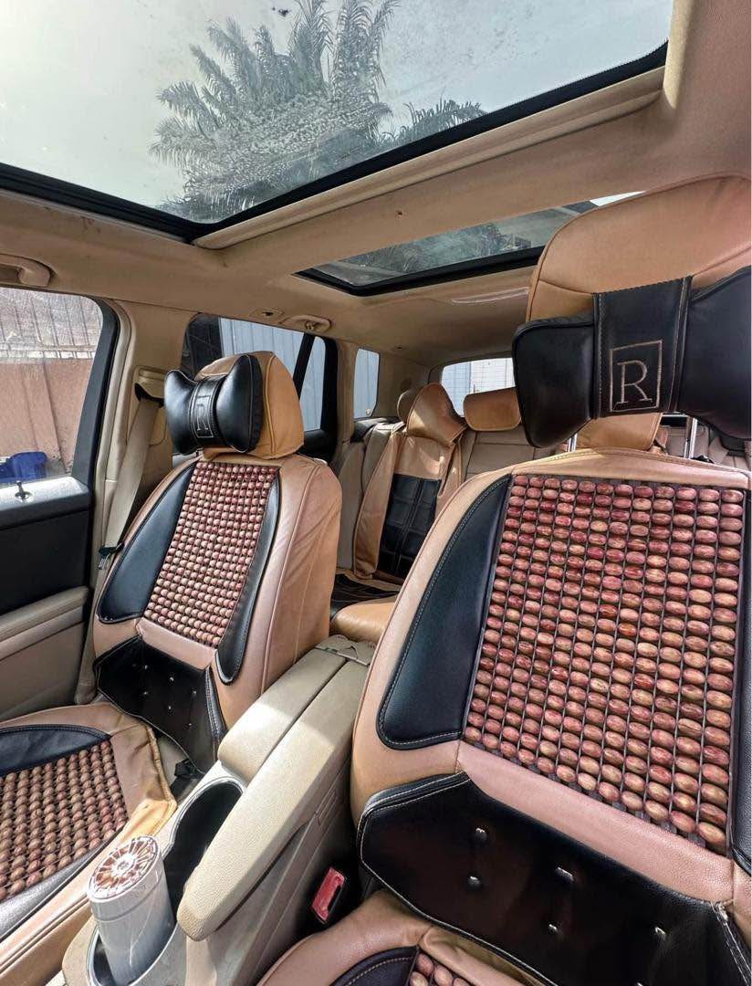 A picture of Mercedes Benz