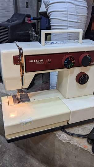 A picture of Sewing machine