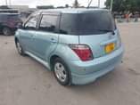 A picture of Toyota I s t