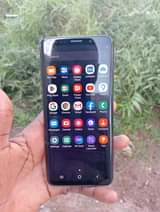A picture of Samsung s9 krek kdg na batan tu gb64 ram4 net4g