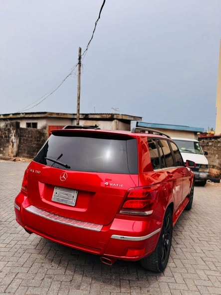 A picture of 2010 Toks standard Mercedes Benz glk