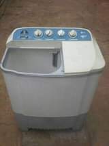 A picture of Fairly used 7.5kg L.G twin tub washing machine