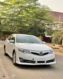 A picture of 2014 TOYOTA CAMRY