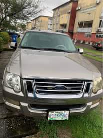 A picture of Ford Explorer