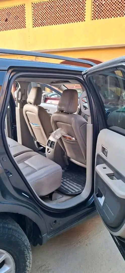 A picture of Ford edge