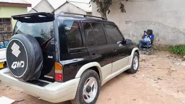 A picture of SUZUKI ESCUDO INJINI NDOGO 3.4M 0743173980