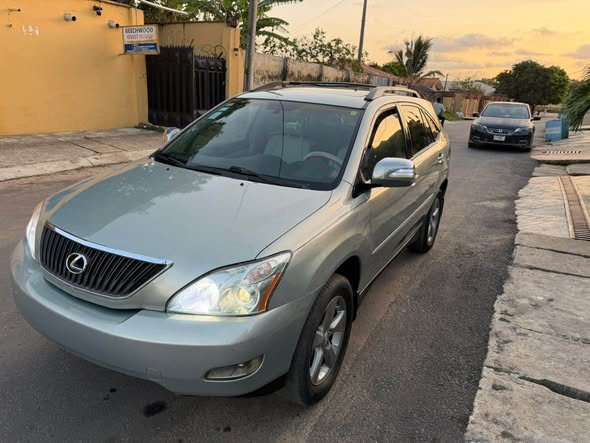 A picture of Rx330