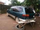 A picture of Toyota Sienna 2000