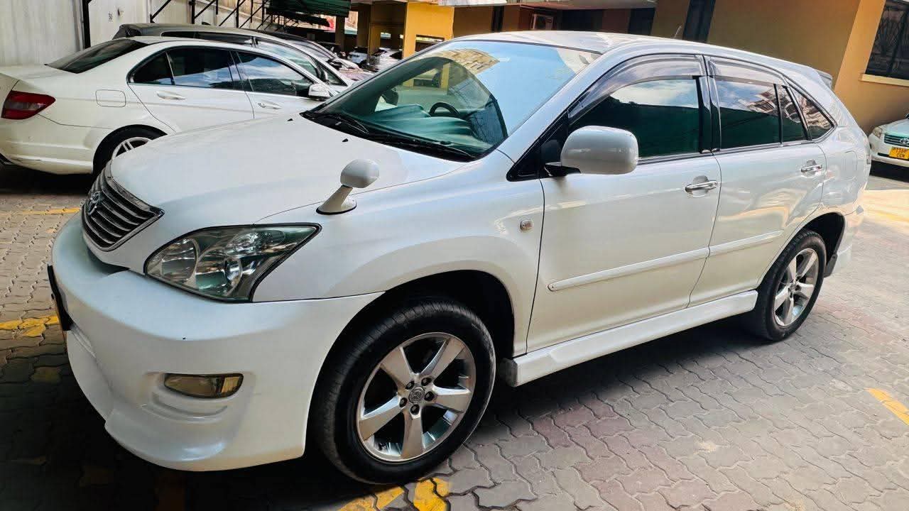 A picture of Toyota harrier