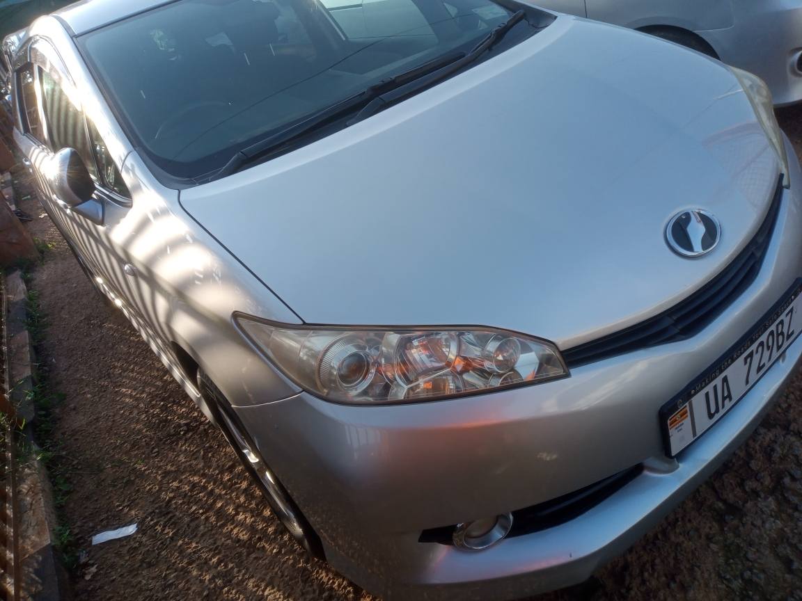 A picture of Toyota wish
