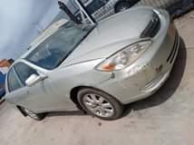 A picture of Toyota Camry 04