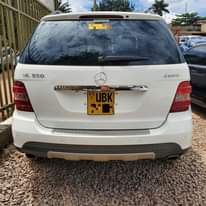 A picture of ML350 2007 55M