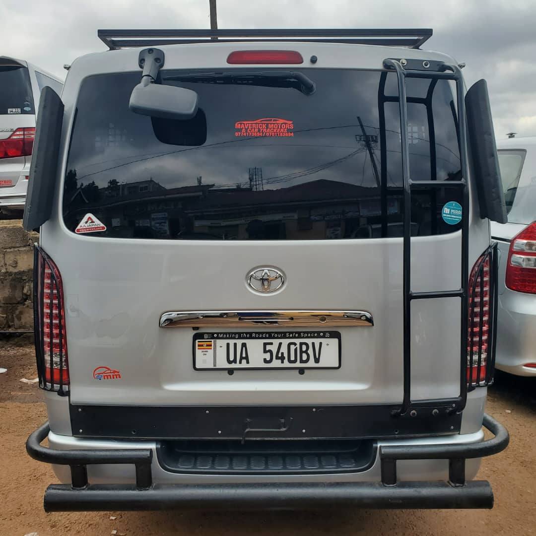 A picture of Toyota Hiace drone model 2011