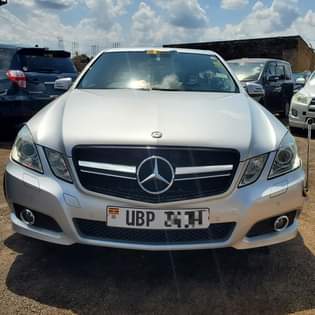 A picture of E350 2010 50M