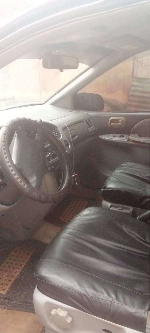 A picture of Toyota Sienna