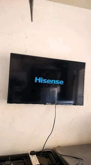 A picture of Hisense 32 digital tv