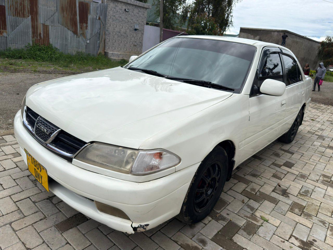 A picture of Toyota carna Ti