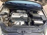 A picture of Uber standard manual 2007 Hayundai accent with Belgium engine chilling