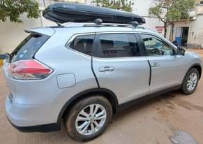 A picture of 55 million Xtrail WhatsApp Call 0776 245142 