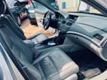 A picture of Brand Honda Model Accord Year 2009 1st body Price 2