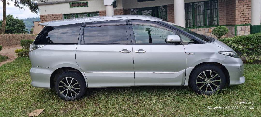 A picture of Car