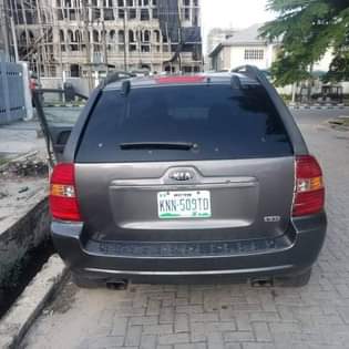 A picture of Kia sportage 2008 bought brand new location lekki phase1 price