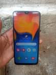 A picture of Samsung a20 hiii apa gb32 ram3 net4g njooo chp