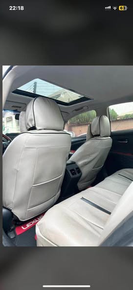 A picture of Lexus es350