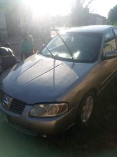A picture of Nissan Sentra 2005