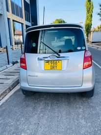 A picture of TOYOTA RACTIS BEI MILIONI 10
