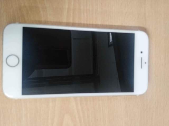 iPhone M.
