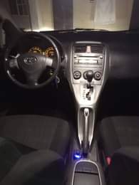 A picture of Neatly Used Toyota Auris 2005 Model With Sound Engine Gear