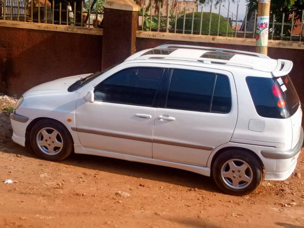 A picture of Car