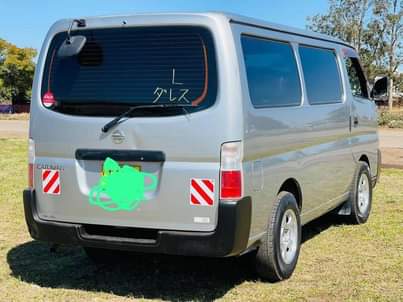 used nissan caravan