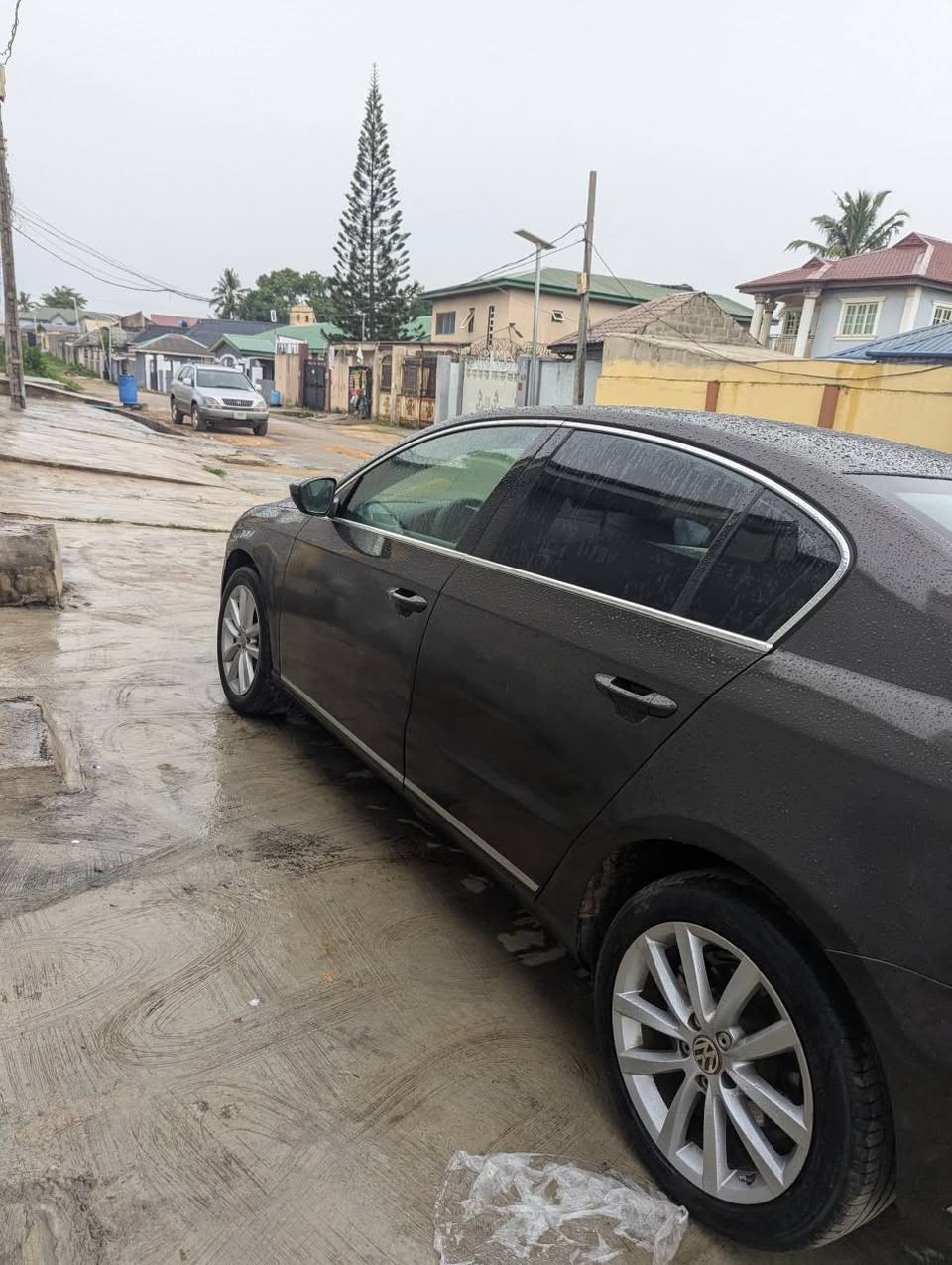 A picture of Volkswagen Passat 2013 ikorodu